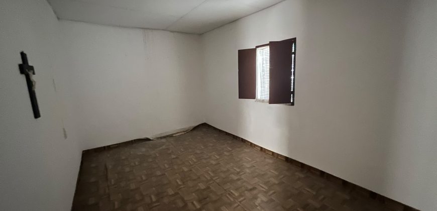 AMPLIA CASA PARA REFORMAR EN C/ FERNAN GONZALEZ (OSUNA)