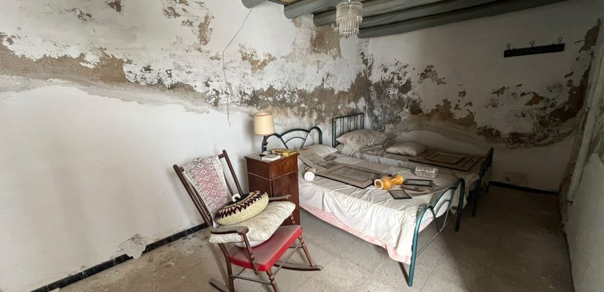 AMPLIA CASA PARA REFORMAR EN C/ FERNAN GONZALEZ (OSUNA)