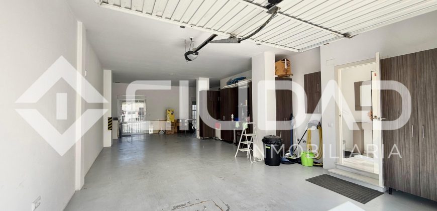 Casa reformada de 3 plantas