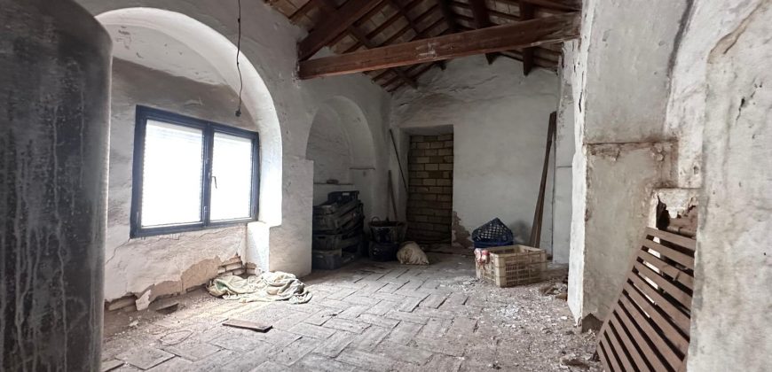 CASA PARA REFORMA INTEGRAL EN C/ FABRICA (LA PUEBLA DE CAZALLA)