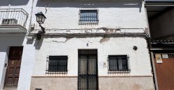 CASA PARA REFORMA INTEGRAL EN C/ FABRICA (LA PUEBLA DE CAZALLA)