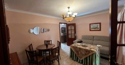 Piso de 73 m² con terraza, plaza de parking y totalmente amueblado