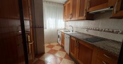 Piso de 73 m² con terraza, plaza de parking y totalmente amueblado