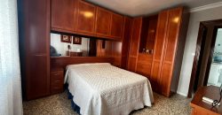 Piso de 73 m² con terraza, plaza de parking y totalmente amueblado