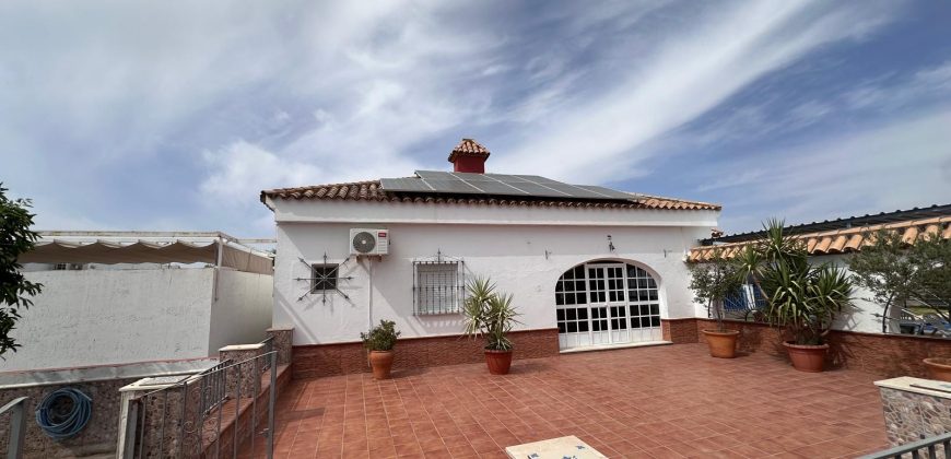 MARAVILLOSO CHALET EN LA PUEBLA DE CAZALLA