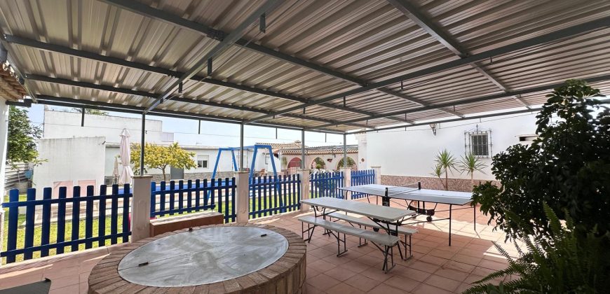 MARAVILLOSO CHALET EN LA PUEBLA DE CAZALLA
