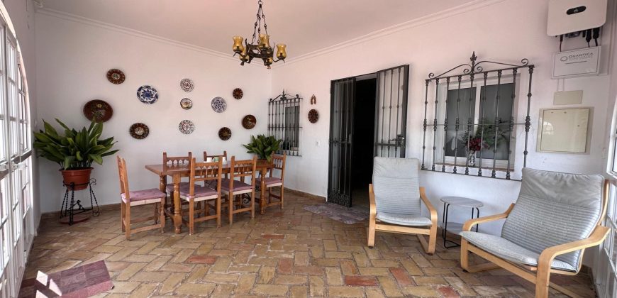 MARAVILLOSO CHALET EN LA PUEBLA DE CAZALLA