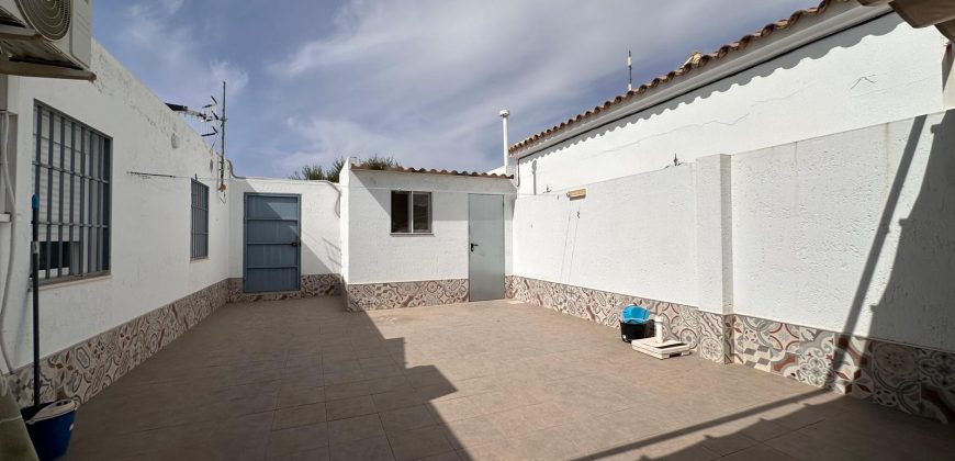 MARAVILLOSO CHALET EN LA PUEBLA DE CAZALLA