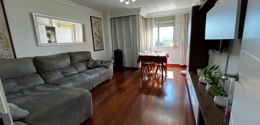 Piso de 103 m² con ascensor y tres dormitorios
