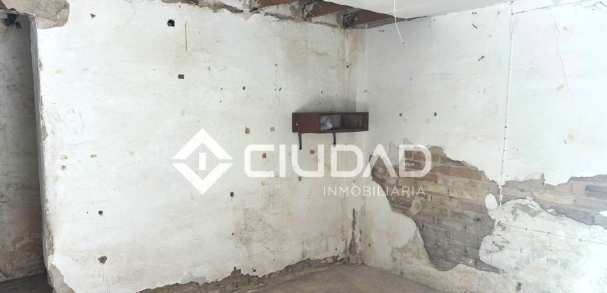 Casa para reformar integral junto a Las Piletas