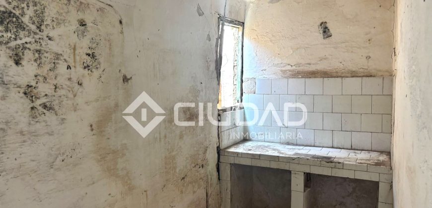 Casa para reformar integral junto a Las Piletas