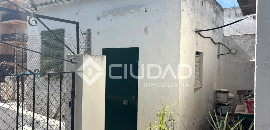Casa para reformar integral junto a Las Piletas
