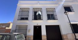 CASA EN C/ CARMEN AMAYA (LA PUEBLA DE CAZALLA)