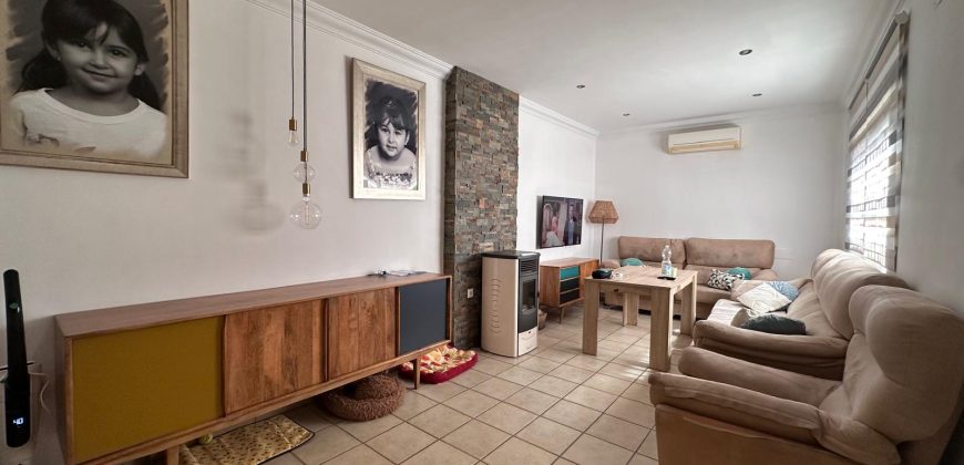 CASA EN C/ CARMEN AMAYA (LA PUEBLA DE CAZALLA)