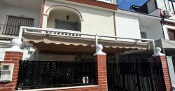 CASA ADOSADA