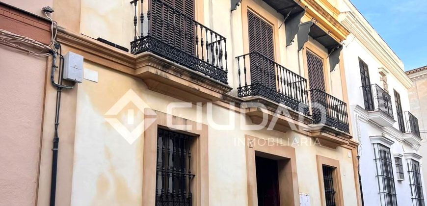 Casa de pueblo de estilo andaluz en Casco Histórico – Barrio Alto