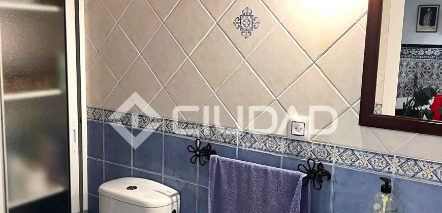 Casa de pueblo de estilo andaluz en Casco Histórico – Barrio Alto