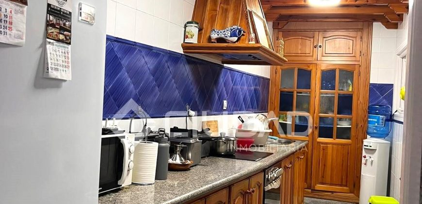Casa de pueblo de estilo andaluz en Casco Histórico – Barrio Alto