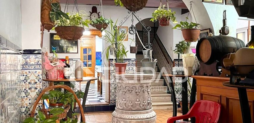 Casa de pueblo de estilo andaluz en Casco Histórico – Barrio Alto