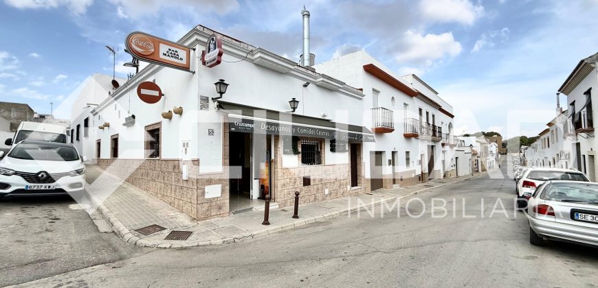 LOCAL COMERCIAL EQUIPADO PARA BAR-RESTAURANTE – ANTIGUO BAR MANOLO