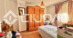 ADOSADO CON COCHERA Y GRAN PATIO TRASERO – LEBRIJA