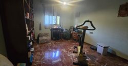 Vivienda + parking + 3 locales comerciales
