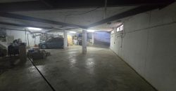 Vivienda + parking + 3 locales comerciales