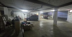 Vivienda + parking + 3 locales comerciales