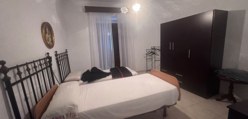 MAGNIFICA CASA EN C/ NAVALAGRULLA (OSUNA)
