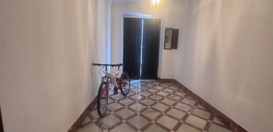 MAGNIFICA CASA EN C/ NAVALAGRULLA (OSUNA)