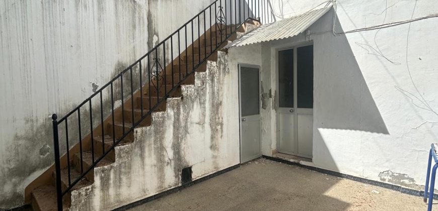 CASA EN EL CORONIL