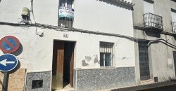 CASA EN EL CORONIL