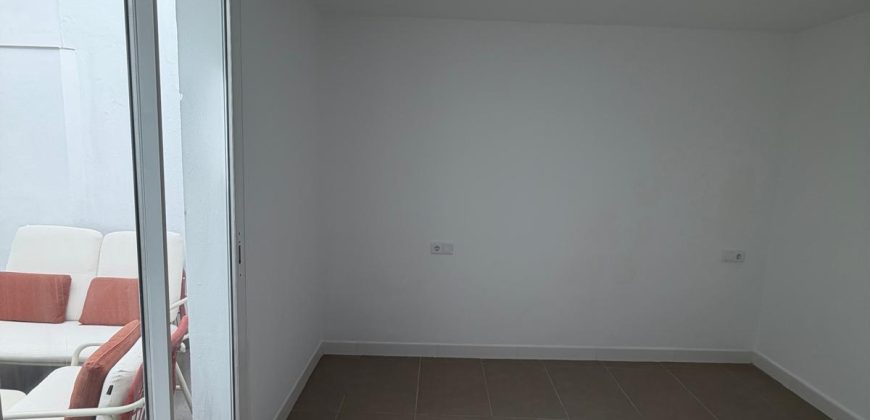 Casa a Estrenar en Planta Baja con Posibilidades de Personalización!! Calle de los Pescaderos!