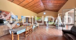 Finca rústica con vivienda y piscina