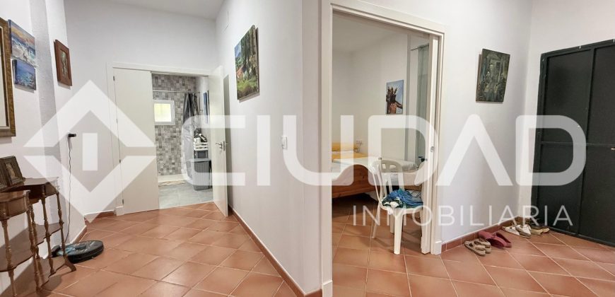 Finca rústica con vivienda y piscina