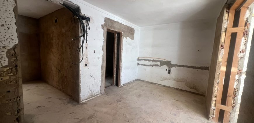 PISO PARA TERMINAR EN C/ ALTANA (LA PUEBLA DE CAZALLA)