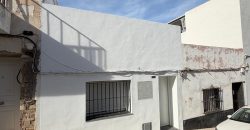 Casa a Estrenar en Planta Baja con Posibilidades de Personalización!! Calle de los Pescaderos!