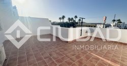 Casa totalmente reformada en venta en Lebrija