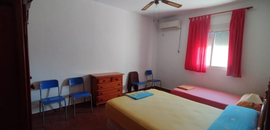 Amplio Campo con Casa y Piscina en Pago Redondo ! Morón de la Frontera.