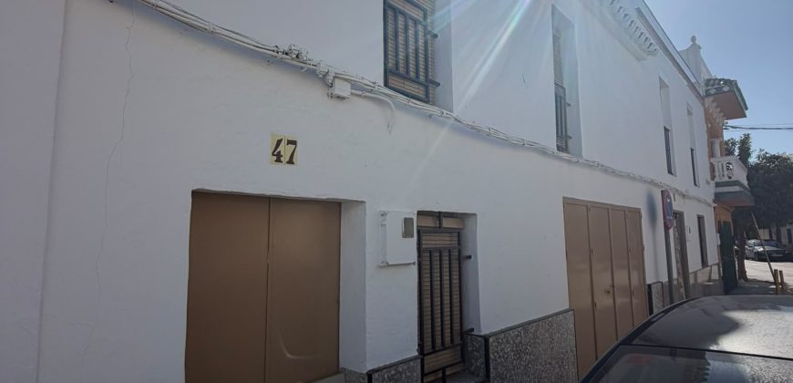 CASA EN EL CORONIL