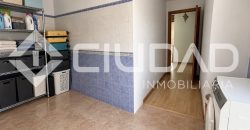 CASA REFORMADA CON GRAN PATIO – ZONA BULEVAR, LEBRIJA