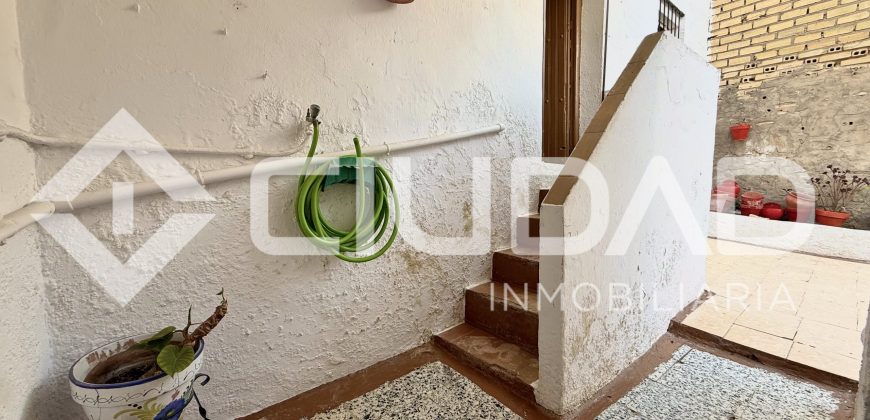 Casa en planta baja con patio – Trebujena (Cádiz)