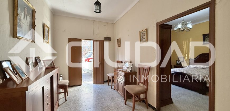 Casa en planta baja con patio – Trebujena (Cádiz)