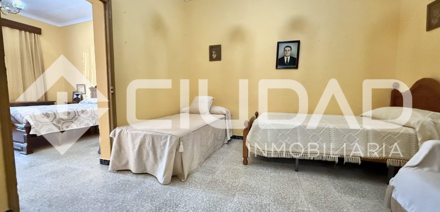 Casa en planta baja con patio – Trebujena (Cádiz)