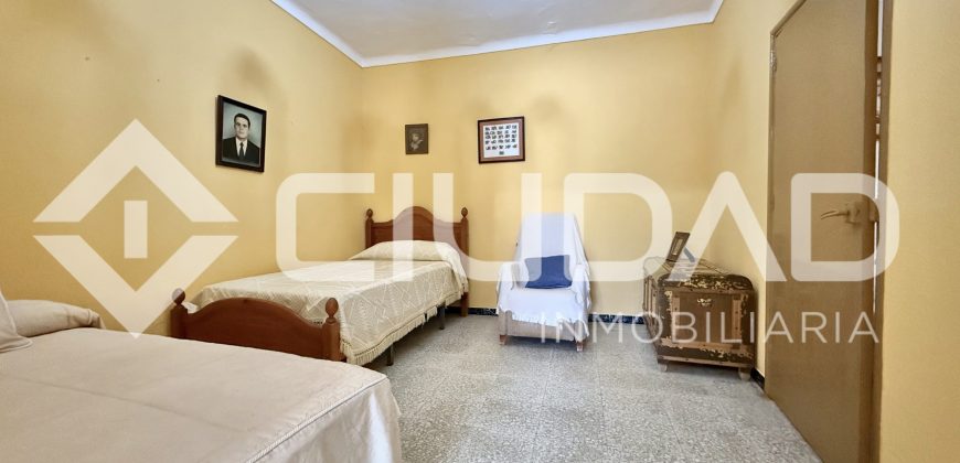 Casa en planta baja con patio – Trebujena (Cádiz)