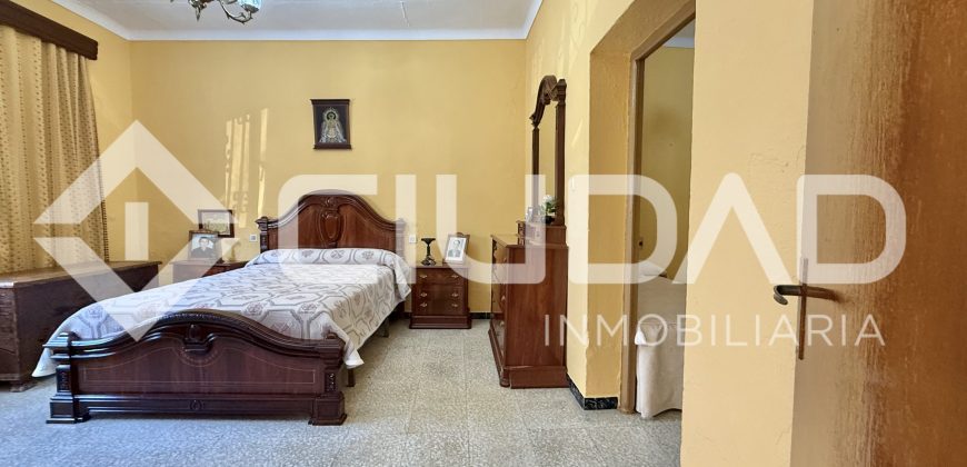 Casa en planta baja con patio – Trebujena (Cádiz)